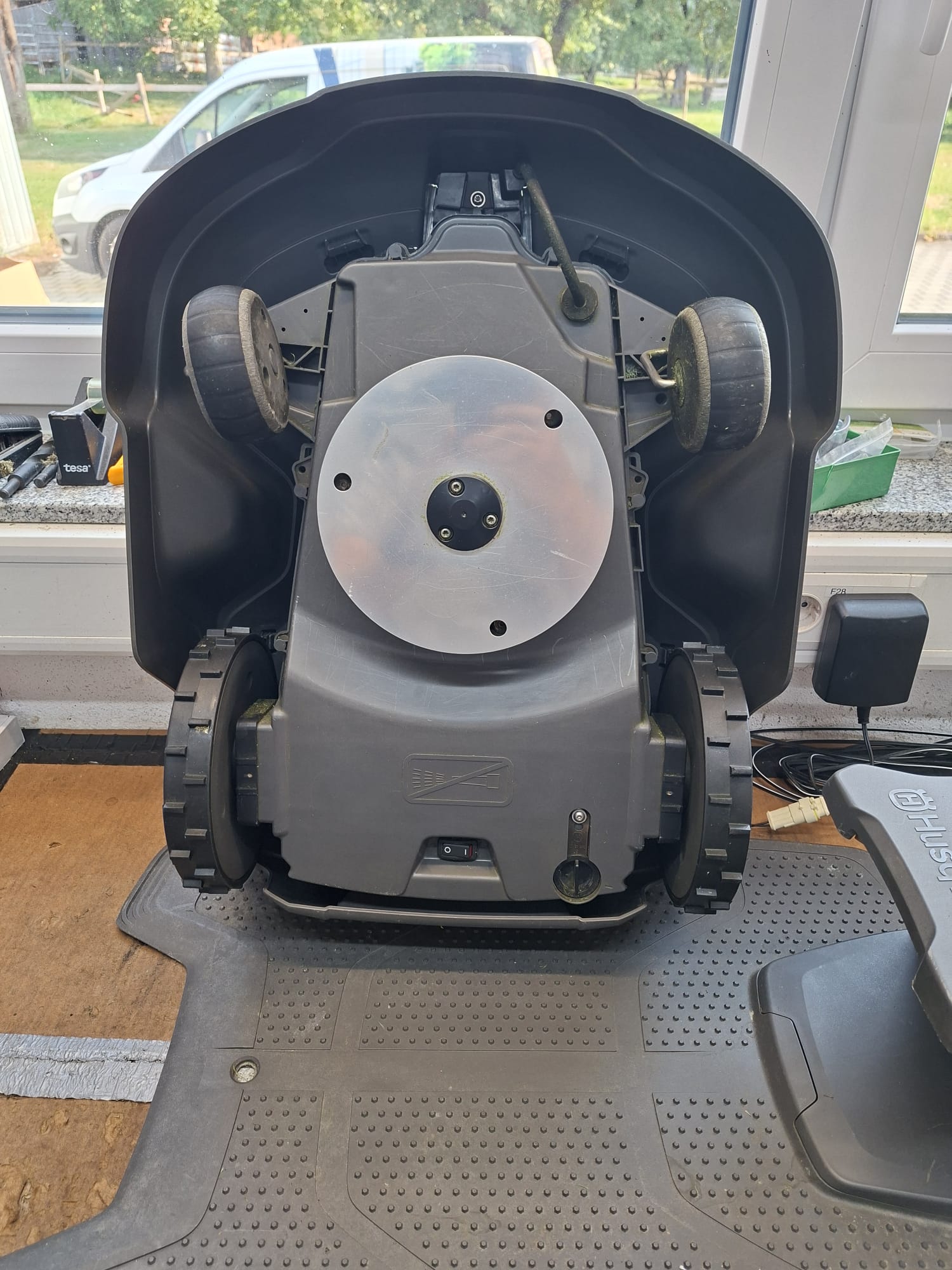 Husqvarna Automower 315 inkl. Connect-Modul - gebraucht - BJ2017 - Einsatzstunden 2491 - Marienkäferdesign