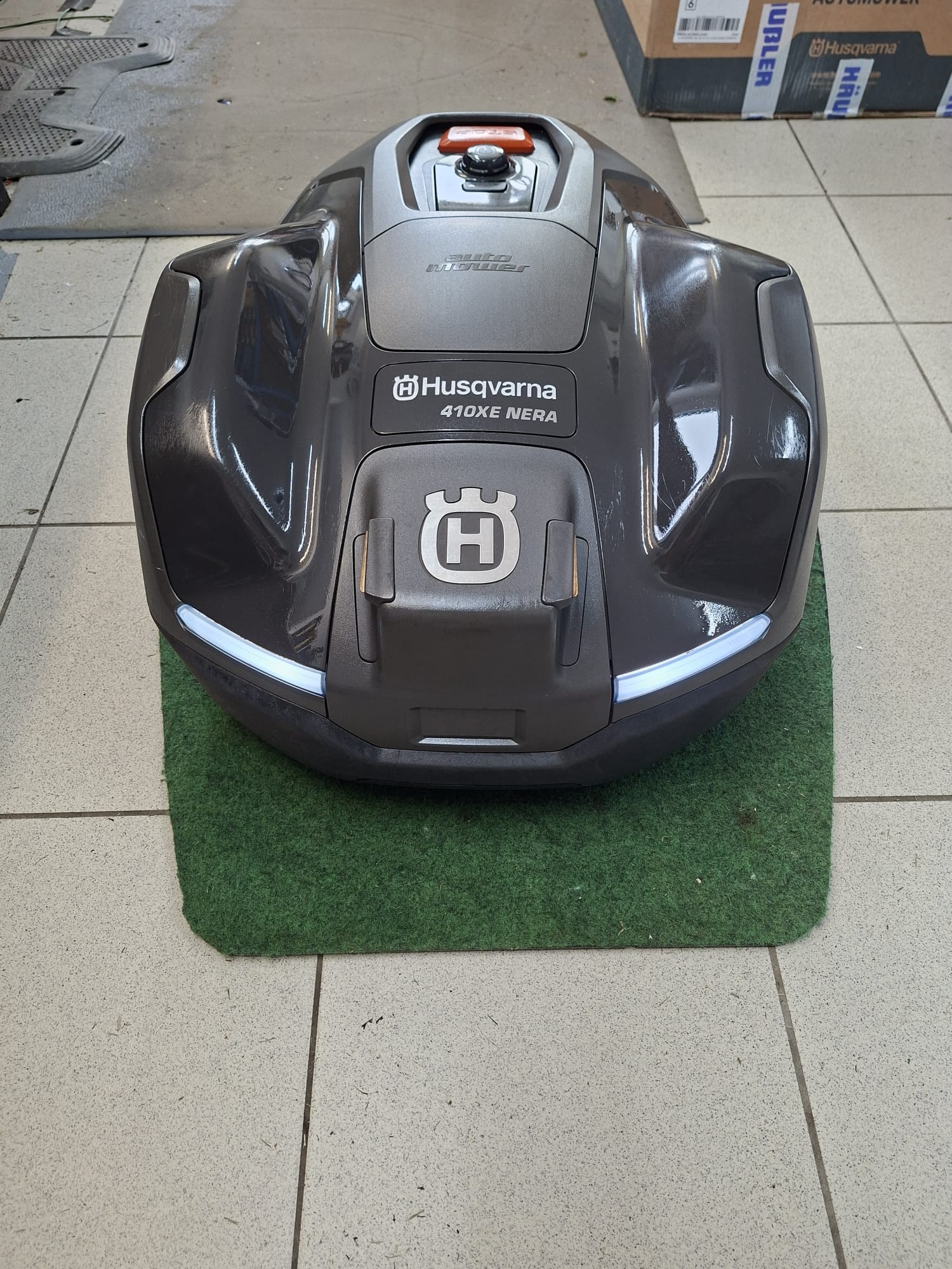Automower 410XE Nera inkl. EPOS-Plugin-Modul - 970654412 Gebraucht - Einsatzstunden 524