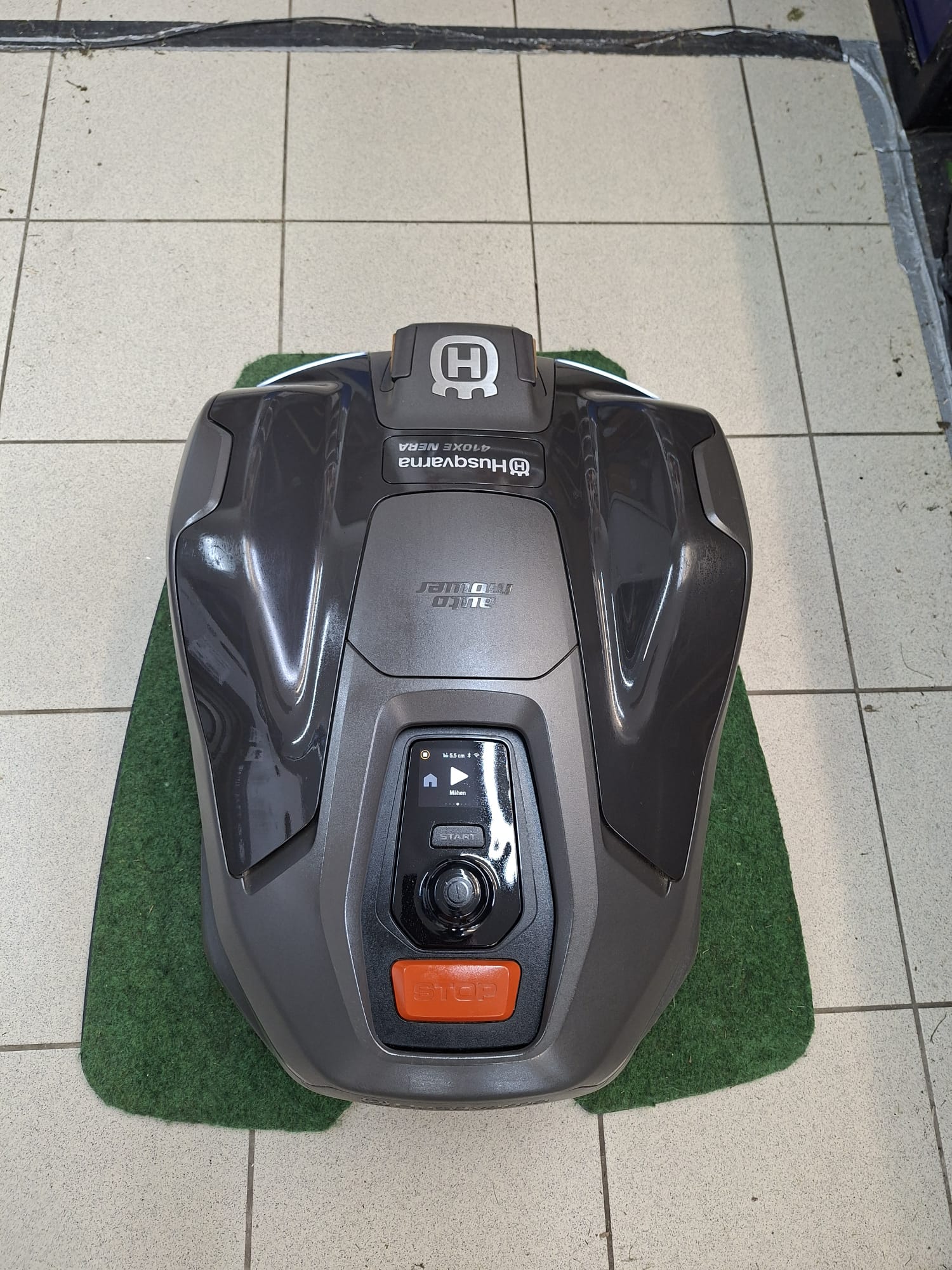Automower 410XE Nera inkl. EPOS-Plugin-Modul - 970654412 Gebraucht - Einsatzstunden 524